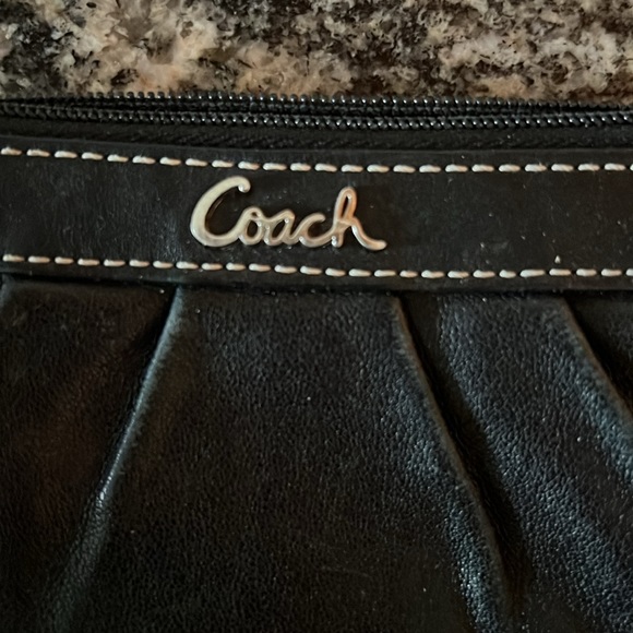 Coach Wristlet - Picture 3 of 6
